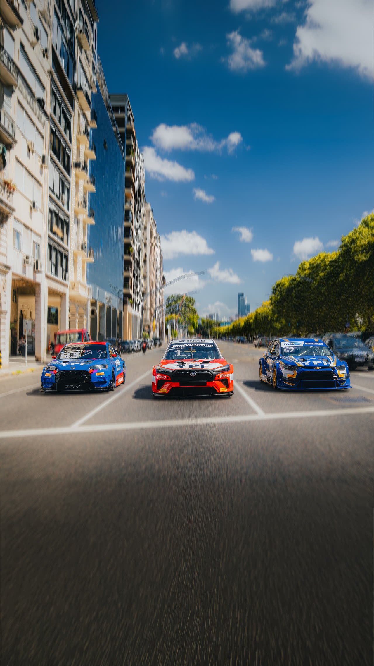 TC2000 — 01