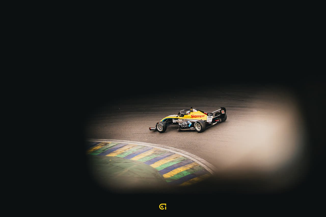 TCR SOUTH AMERICA — 03
