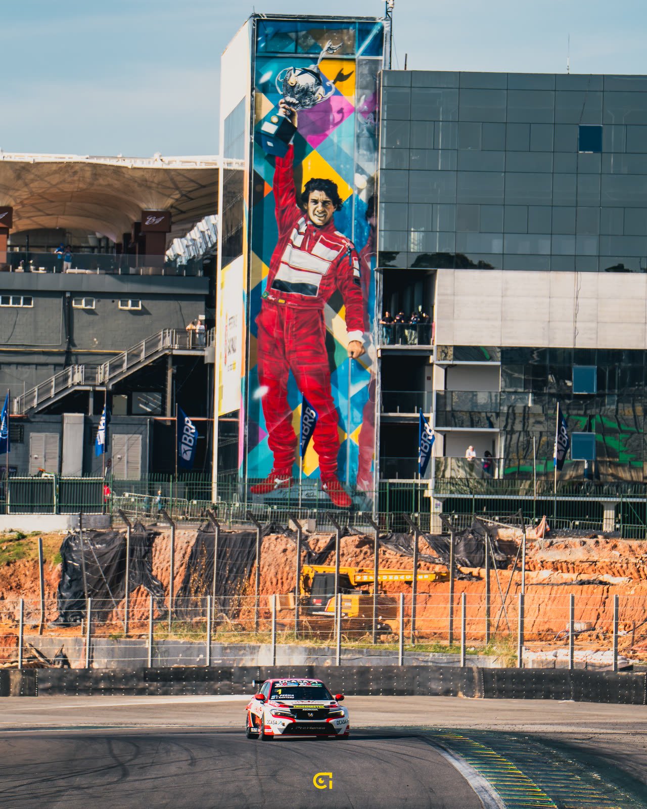 TCR SOUTH AMERICA — 10