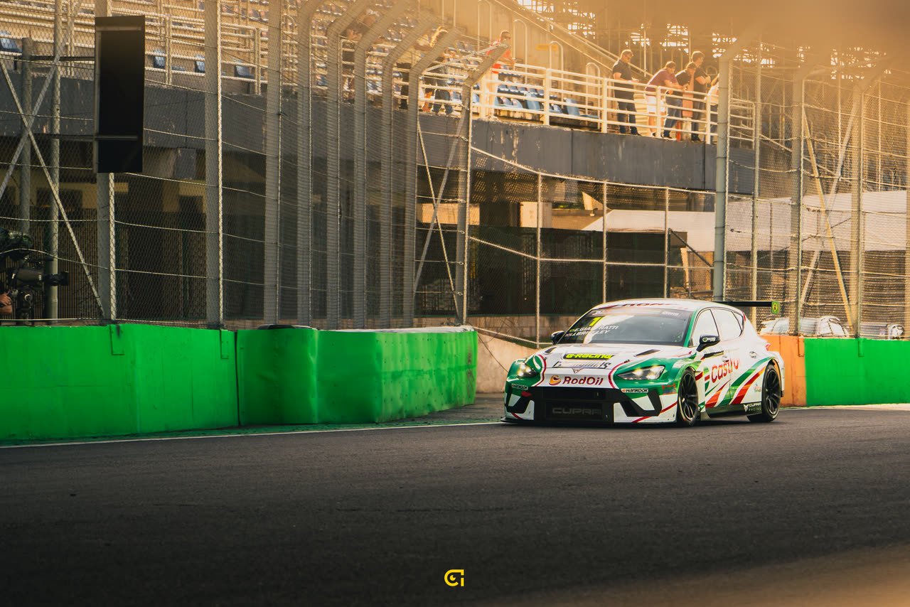 TCR SOUTH AMERICA — 21